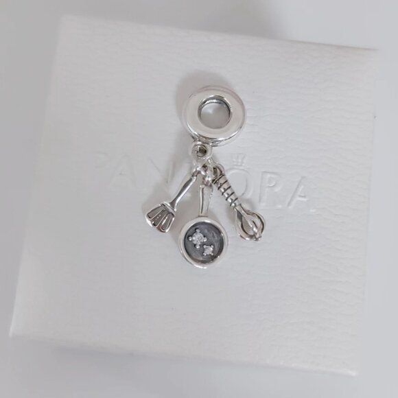 Pandora Spatula, Frying Pan & Whisk Dangle Charm - Picture 3 of 7